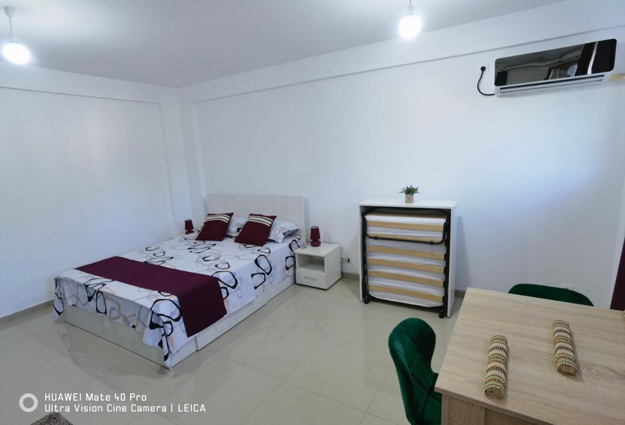 Garsoniera De La Mare Apartman Mangalia Kültér fotó