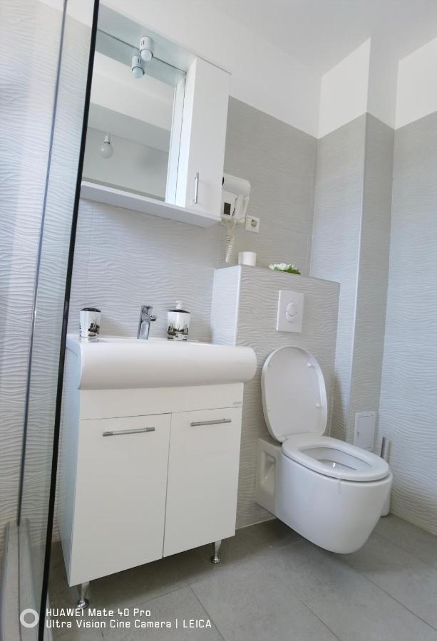Garsoniera De La Mare Apartman Mangalia Kültér fotó