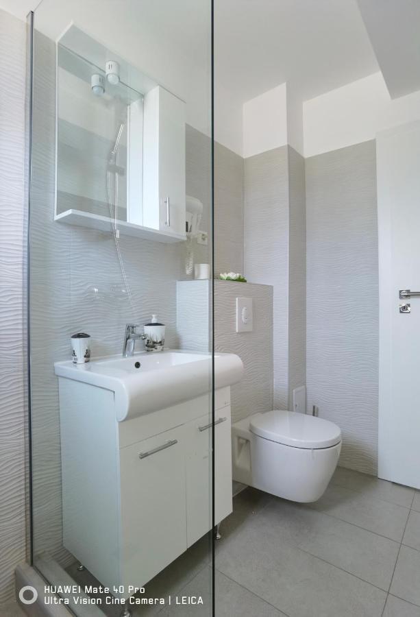 Garsoniera De La Mare Apartman Mangalia Kültér fotó